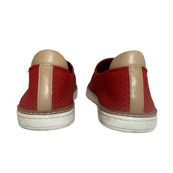 UGG‎ Australia Sammy Red Knit Slip On Sneaker Shoes Women's 10 - Picture 3 of 8